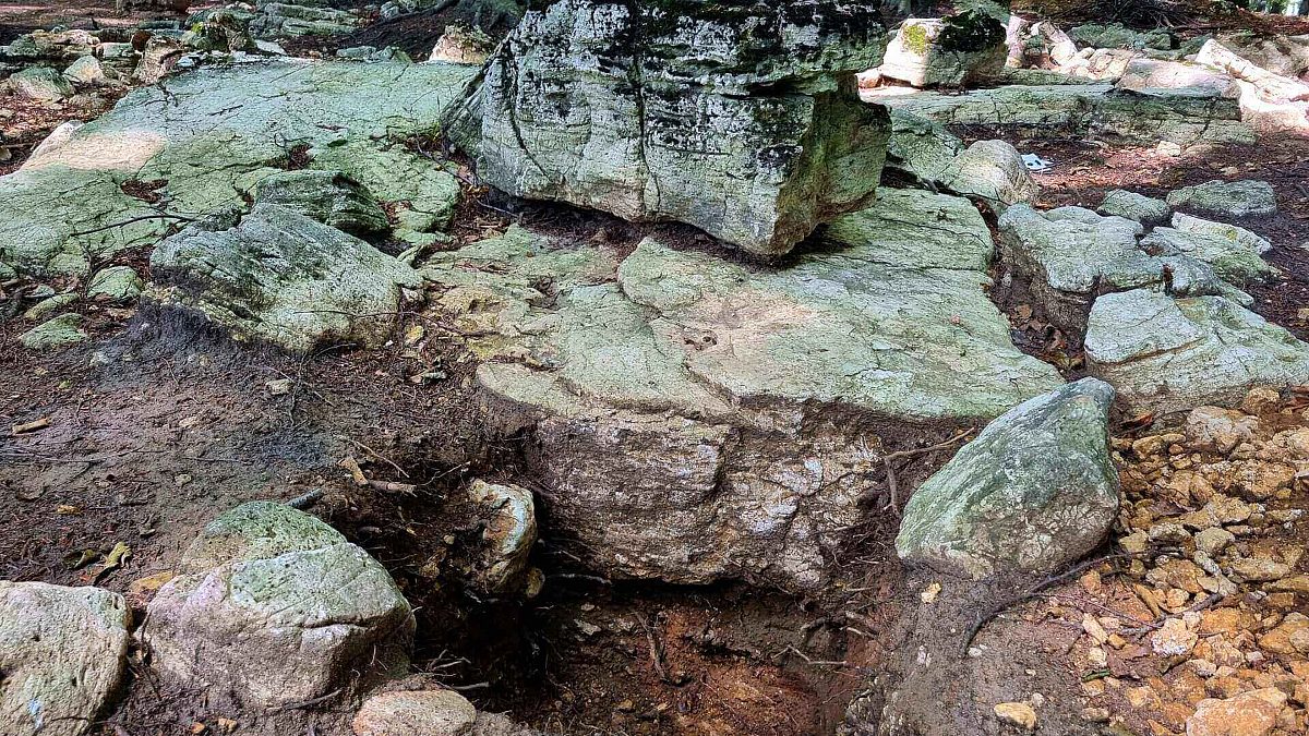 Zdjęcie 4 Bukowa Góra Powiedziałbym że tutaj jest Stonehenge