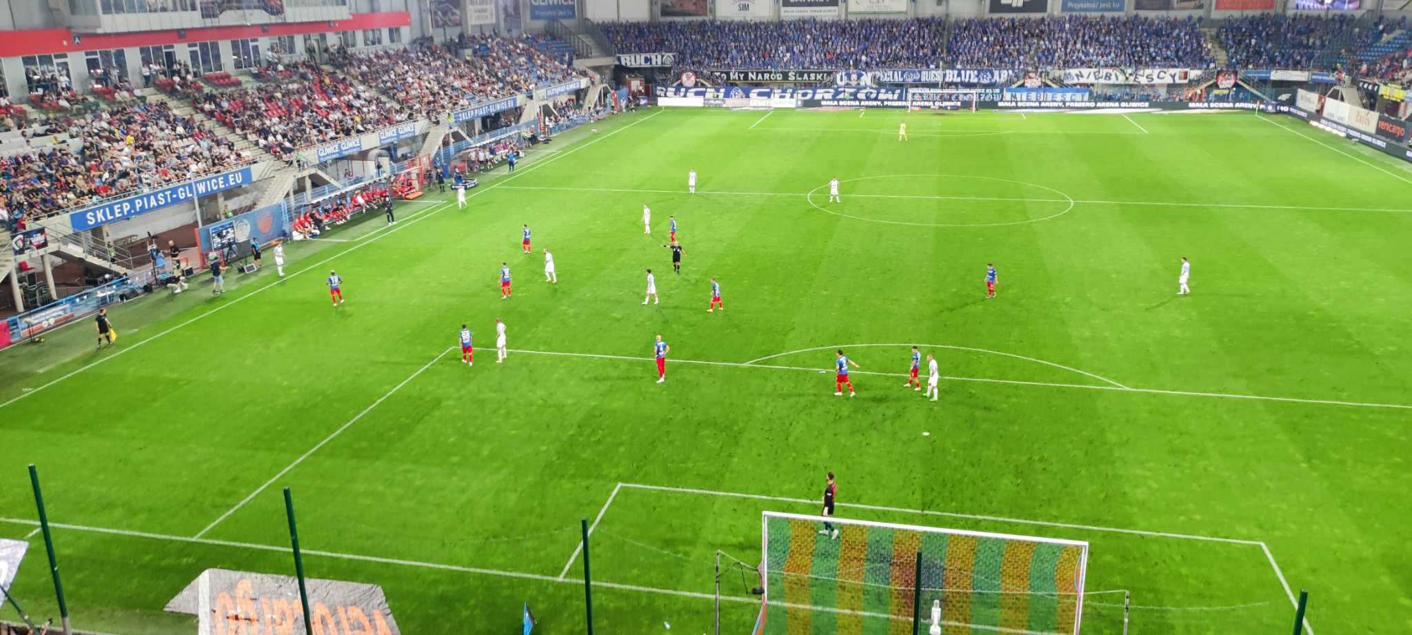 Bezbramkowe śląskie derby Piast Gliwice - Ruch Chorzów rozczarowały kibiców obu drużyn