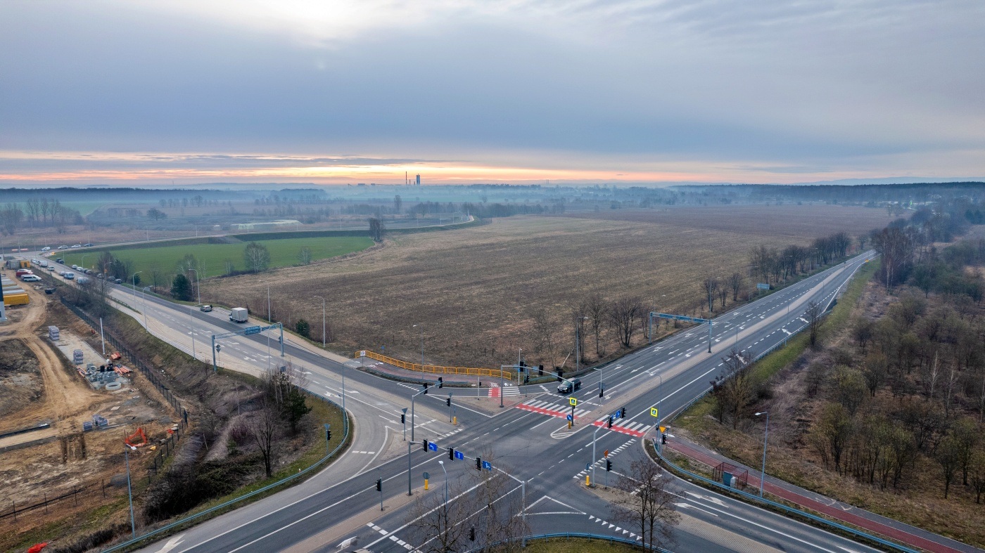 Atrakcyjny teren inwestycyjny KSSE w Bieruniu 1