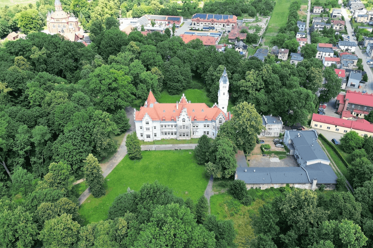 Pałac Donnersmarcków w Nakle Śląskim