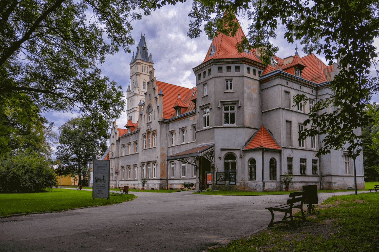 Pałac Donnersmarcków w Nakle Śląskim