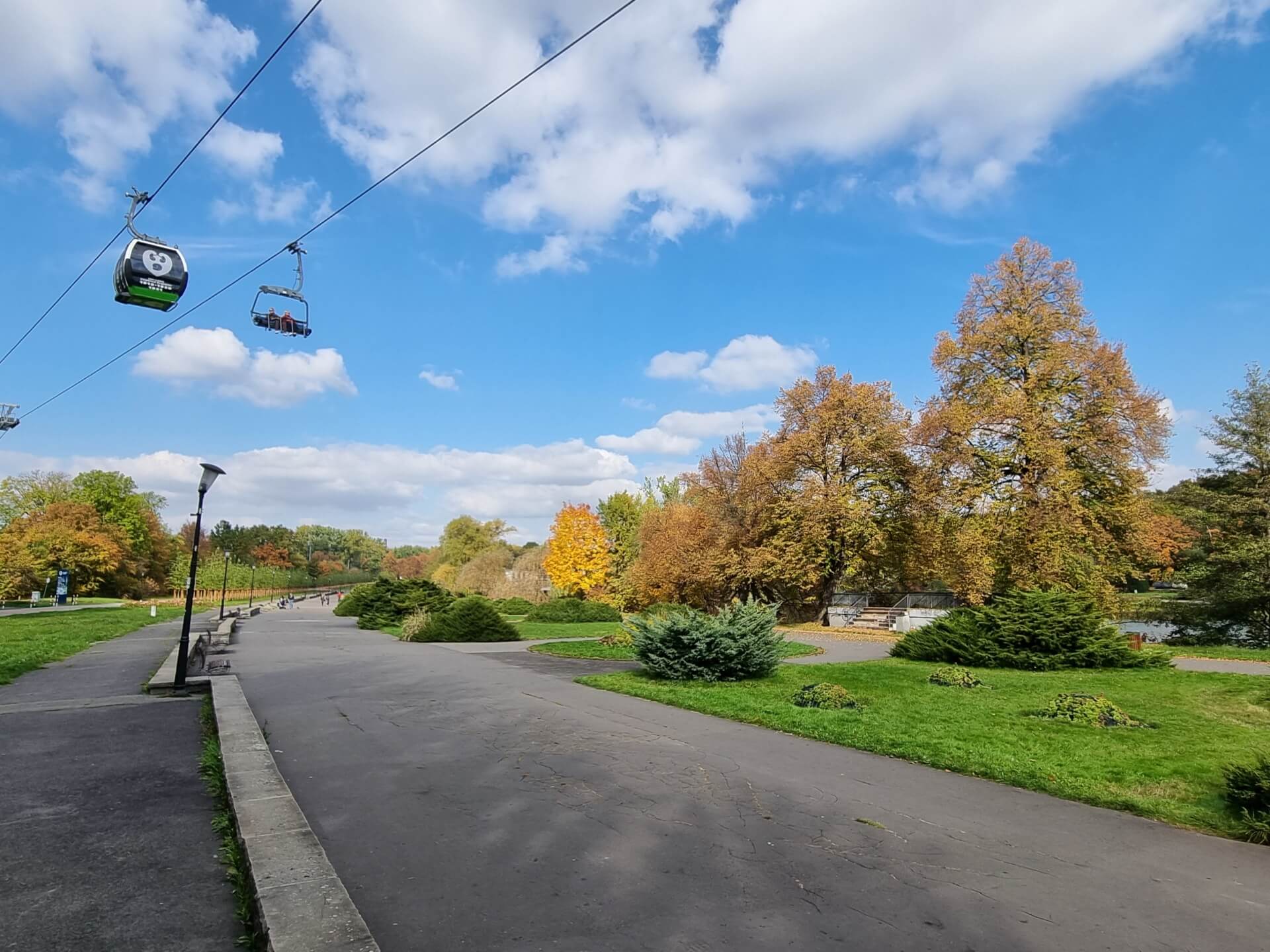 Park Śląski jesienią