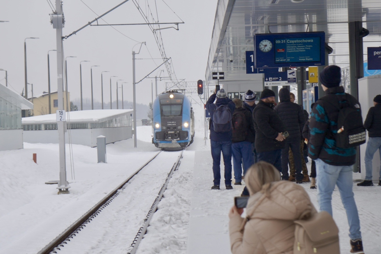 Połączenie kolejowe przez stację Pyrzowice Lotnisko zostało uruchomione 11 grudnia 2023