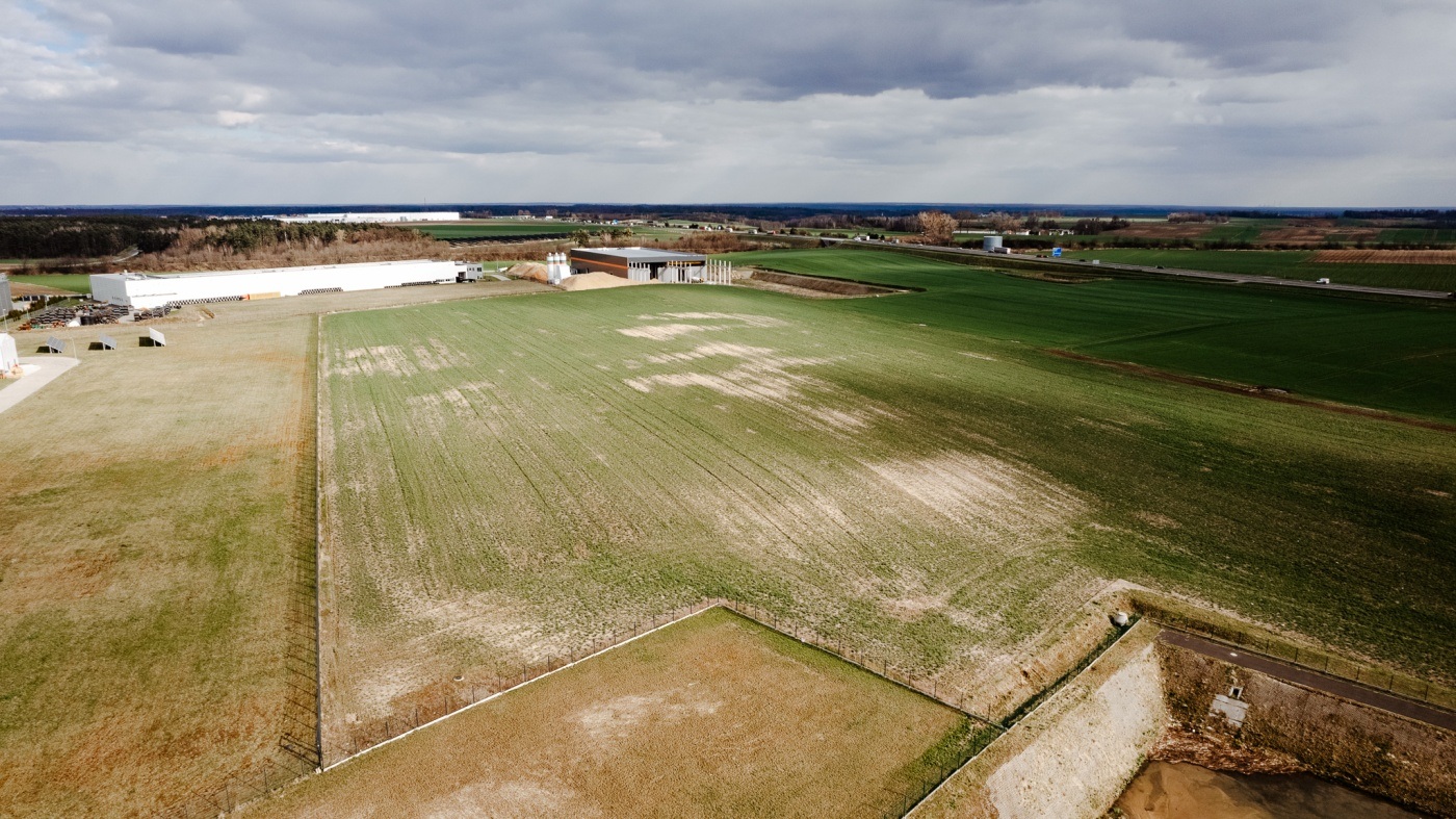 Ponad 100 ha atrakcyjnych terenów inwestycyjnych w Ujeździe 26