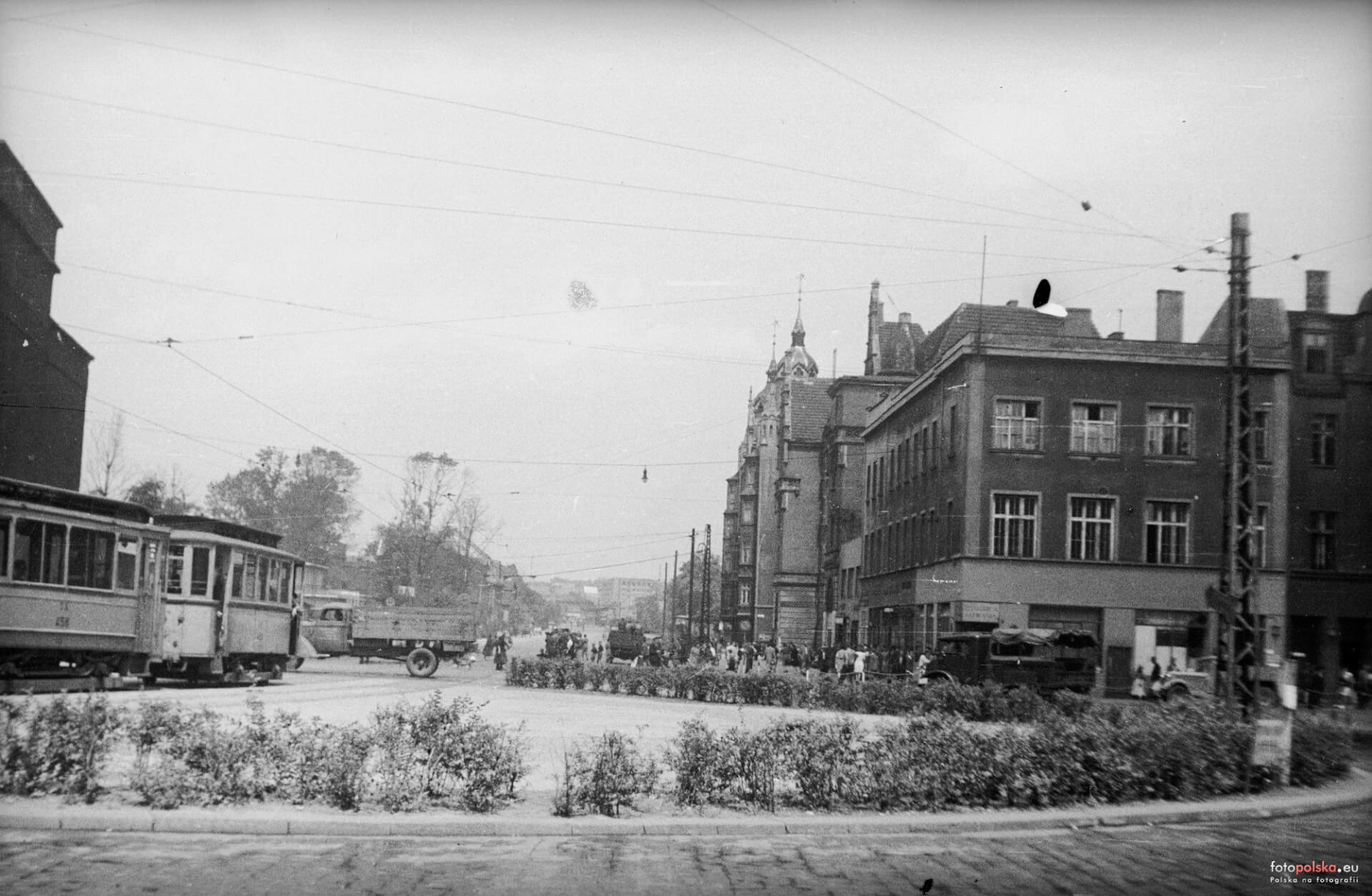 Rynek w Katowicach w latach 1947-1950