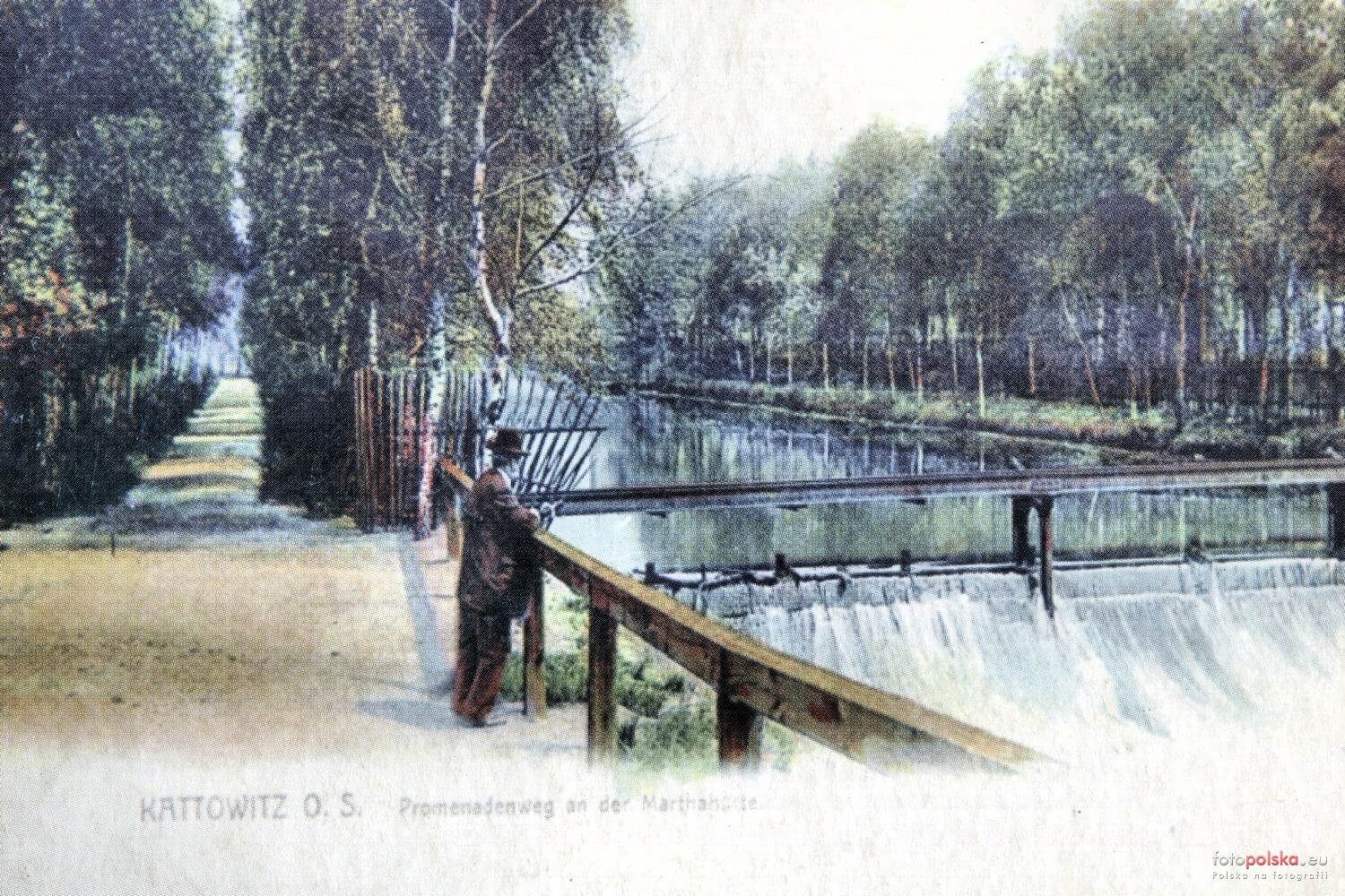 Lata 1900-1904, promenada nad Rawą (na tyłach dzisiejszej ul. Mickiewicza)