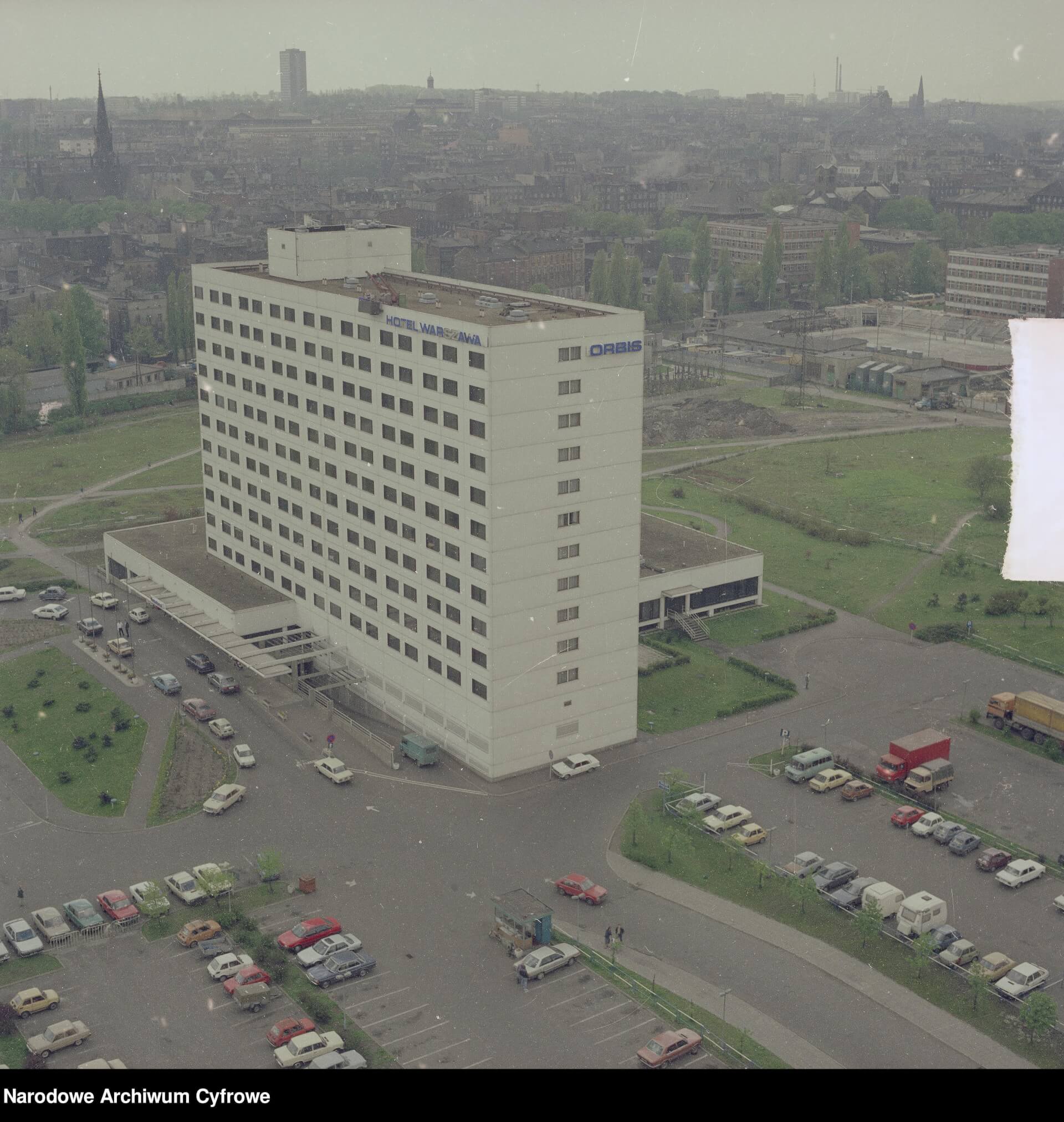 Katowice, panorama z hotelem Warszawa