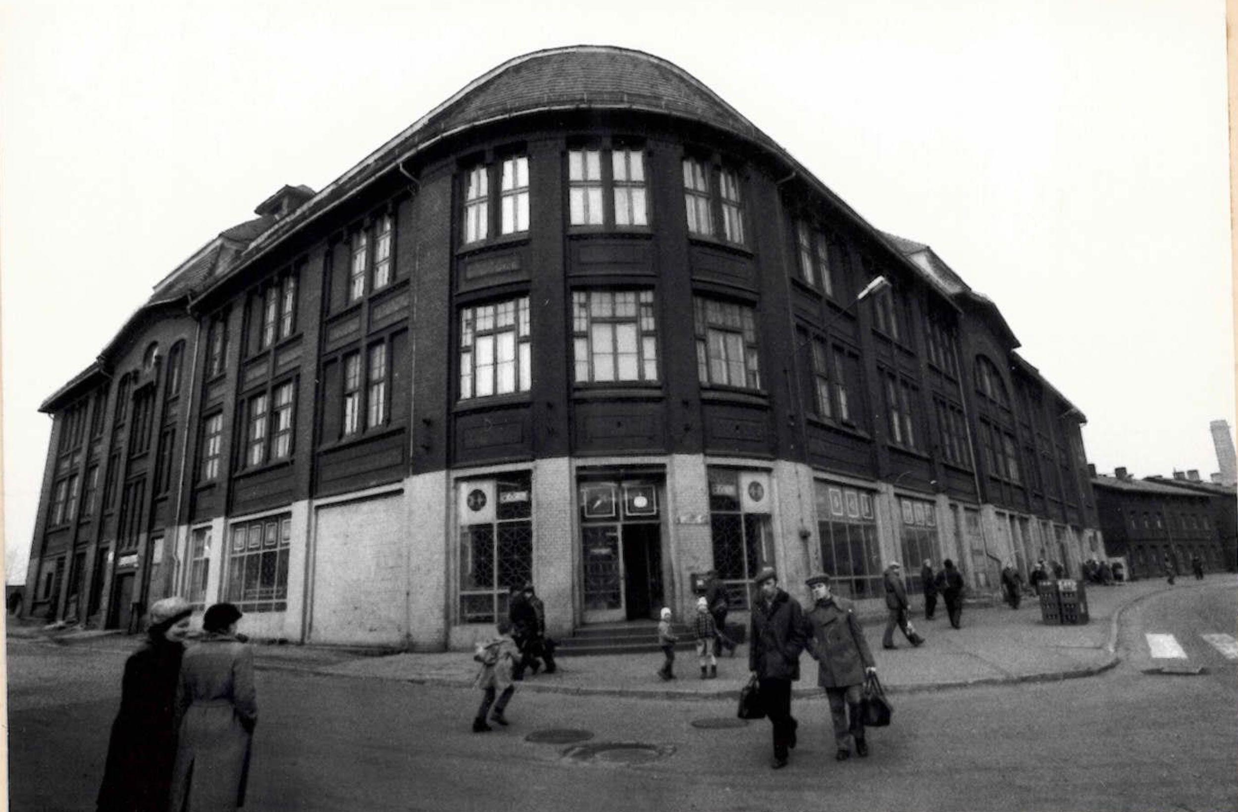 Kaufhaus rudasl Dom towarowyok1985r zrodlo archiwum SWKZ