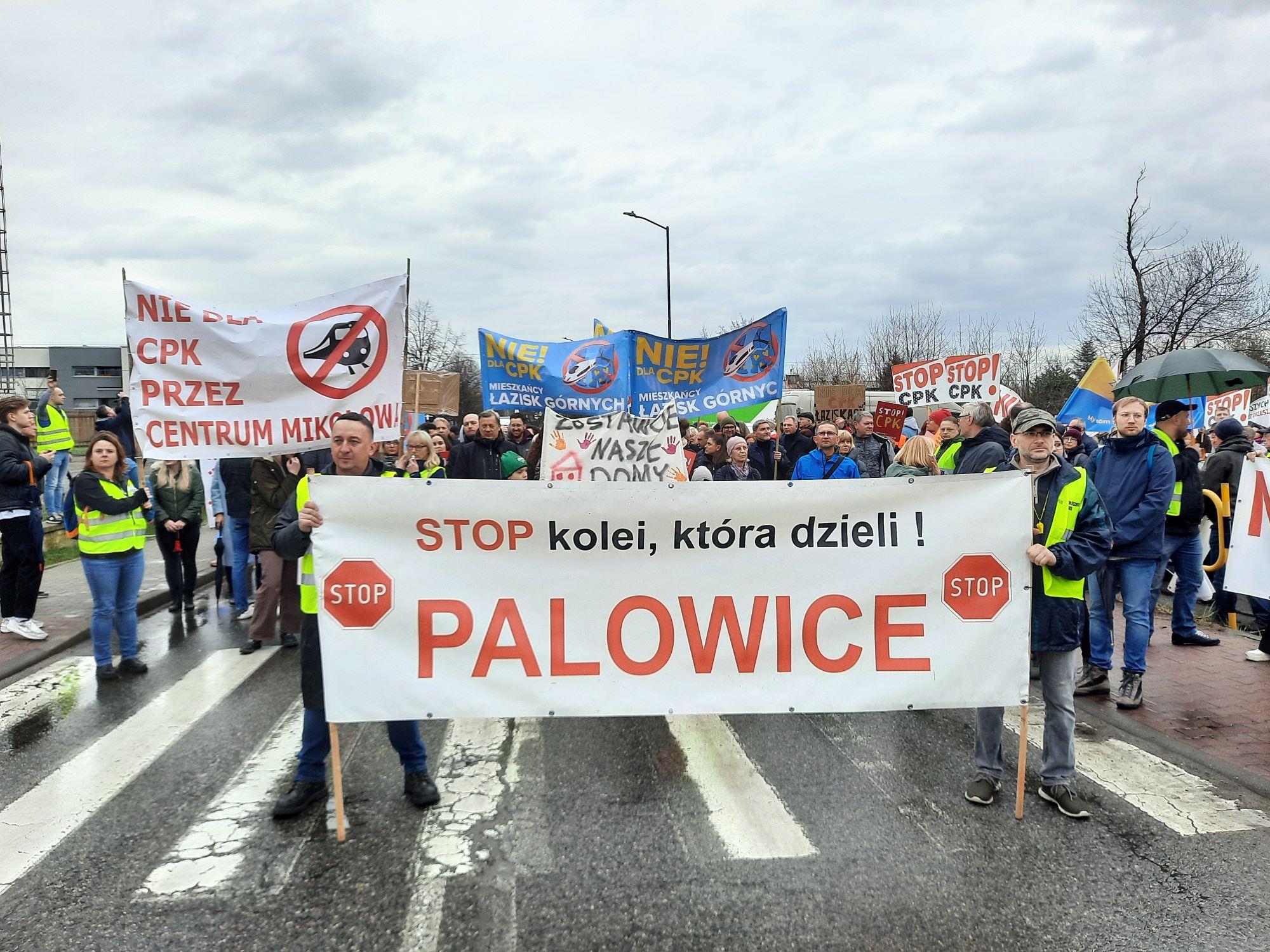 Protest w Mikołowie przeciwko CPK