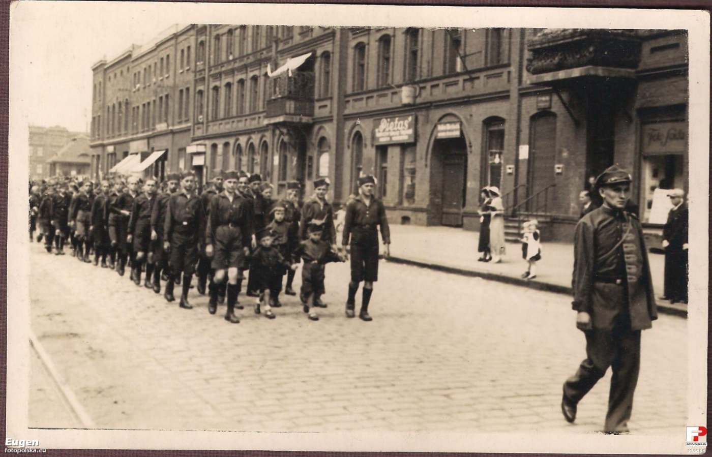 Chorzowska 98 196058 Fotopolska Eu