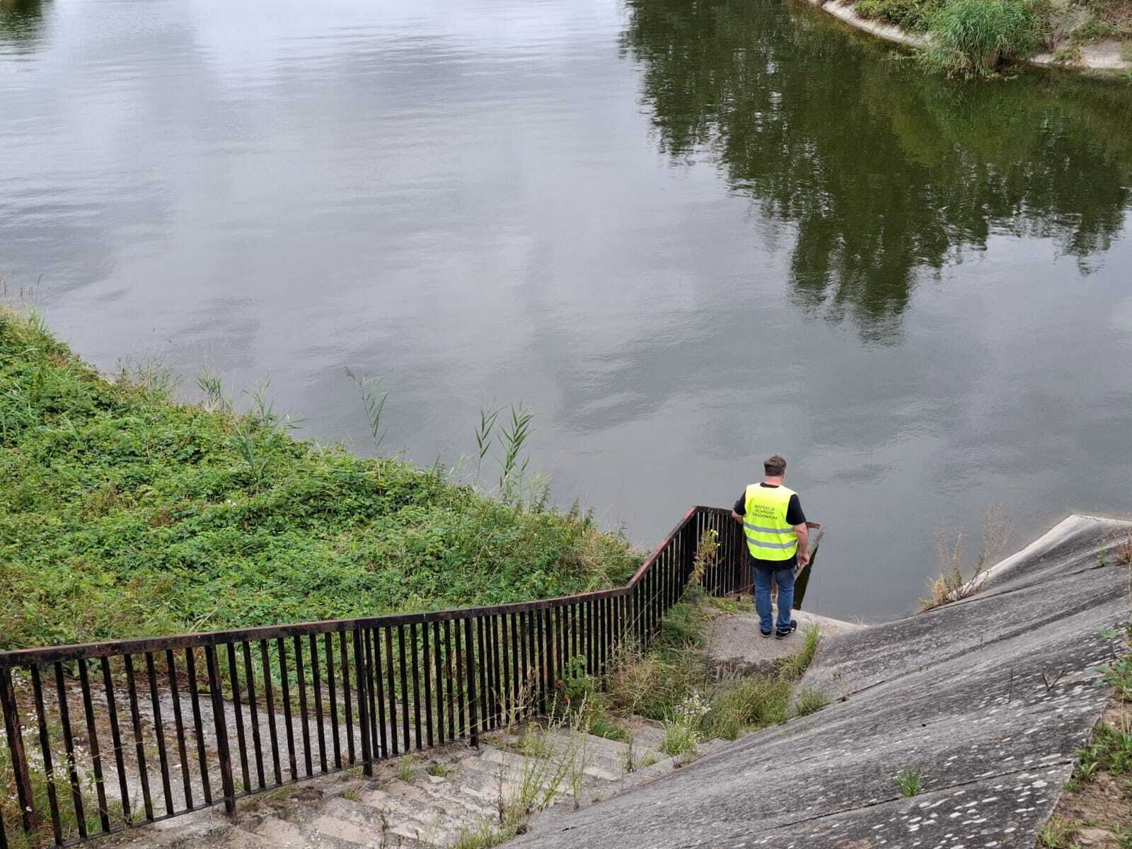 Dzierzno Duze jezioro pobieranie probek