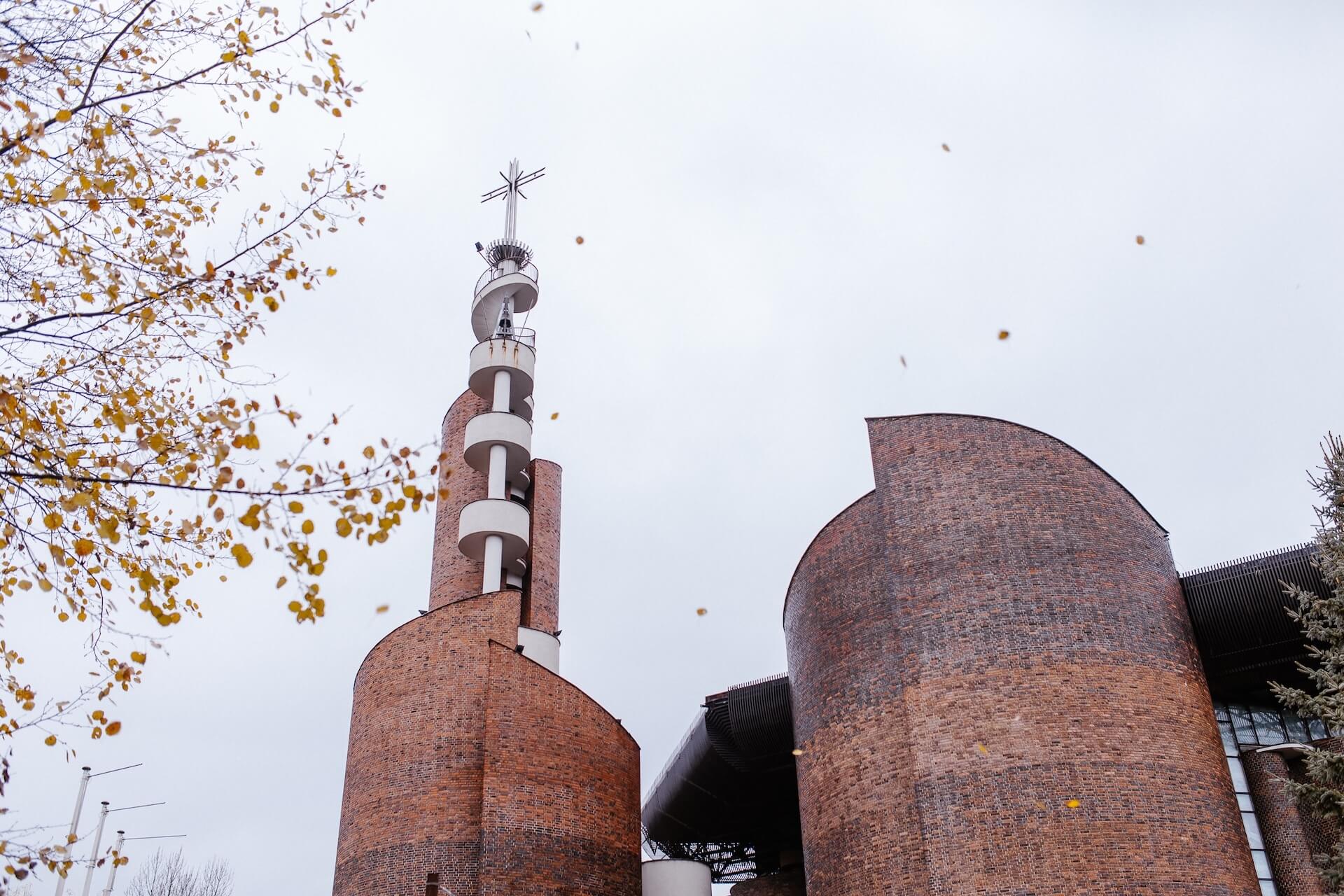 Parafia Podwyższenia Krzyża Świętego i Matki Bożej Uzdrowienia Chorych