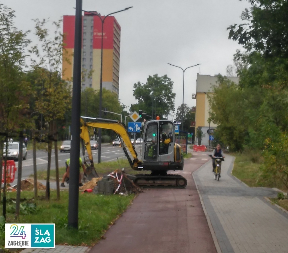 Sosnowiec, ul. Ostrogórska. Roboty instalacyjne – telekomunikacyjne. Wrzesień 2024.