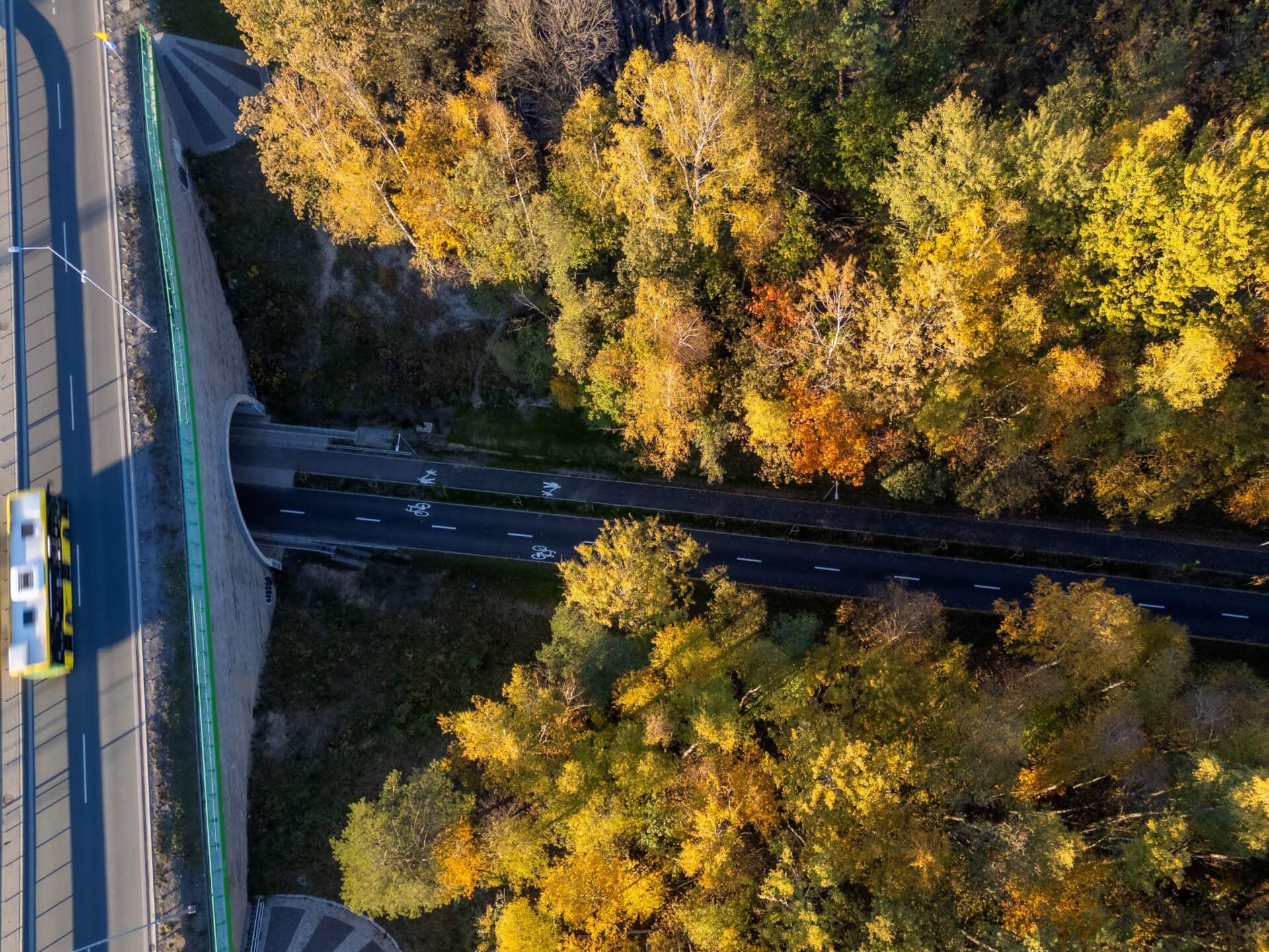 Velostrada bezkolizyjnie przecina się z DK86 fot Kamil Kalkowski