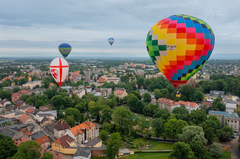 Zawody balonowe In The Silesian Sky