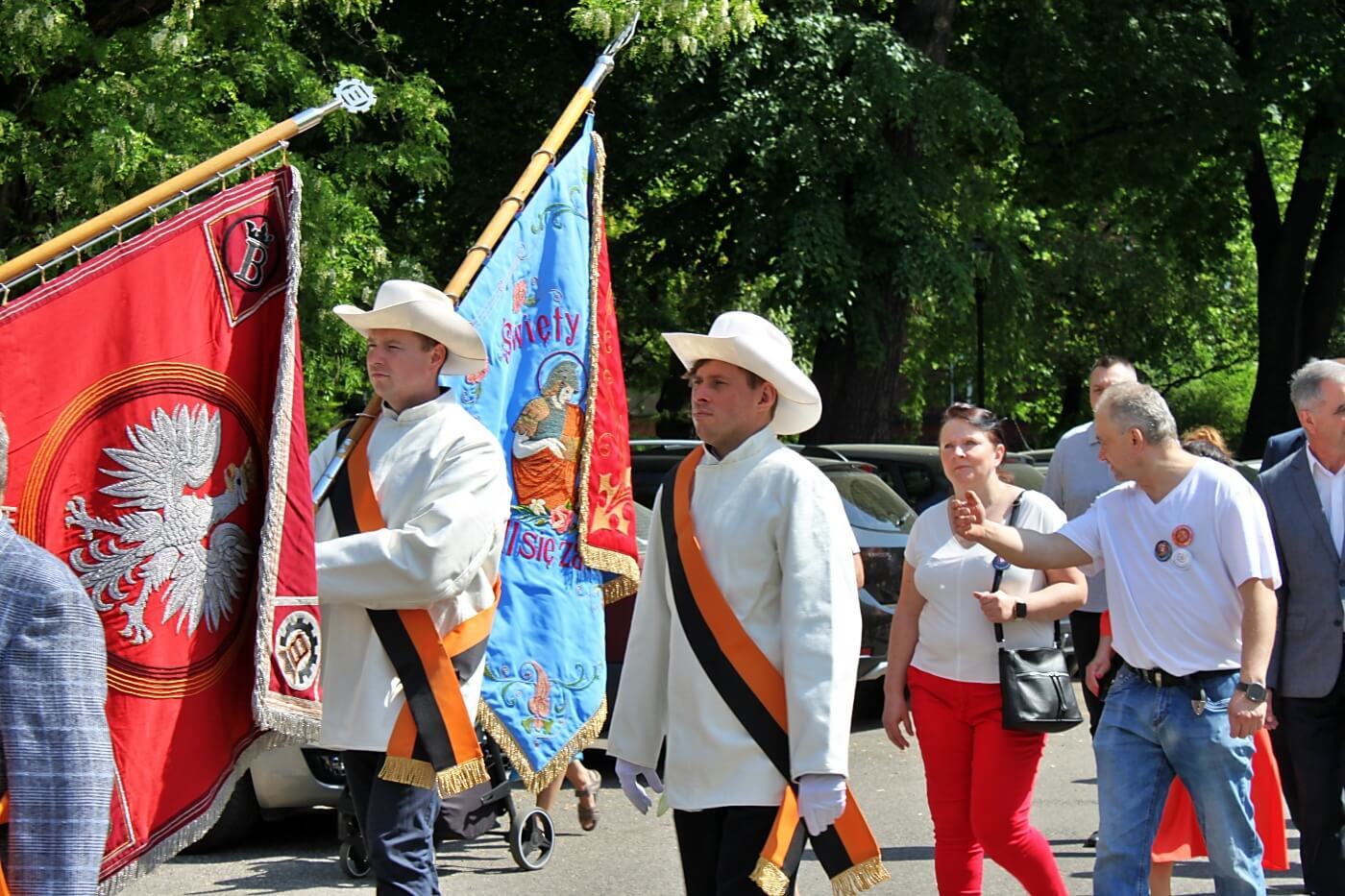 Chorzow pochod ludzi ognia