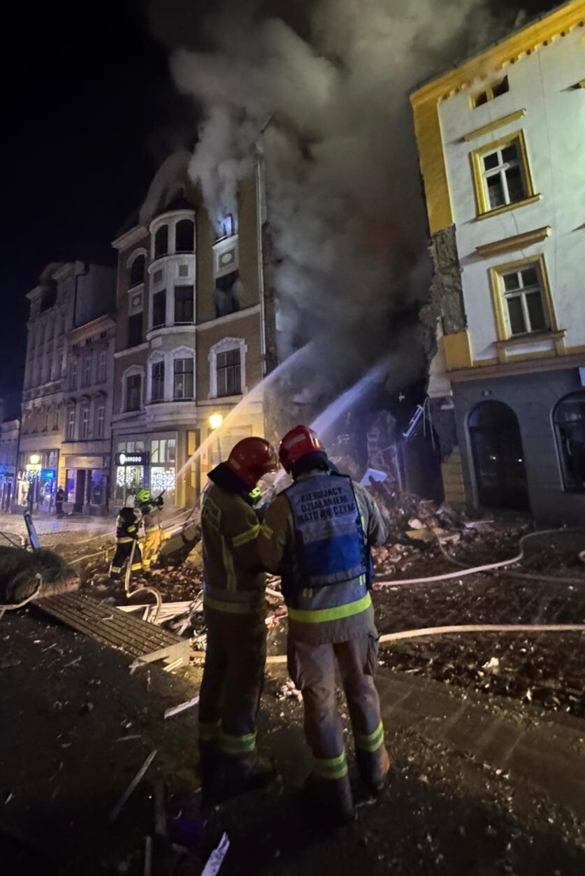 Cieszyn, wybuch i pożar w kamienicy