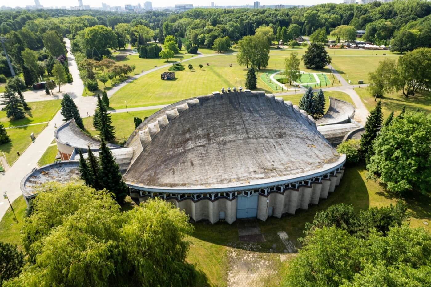 Hala kapelusz park slaski 15