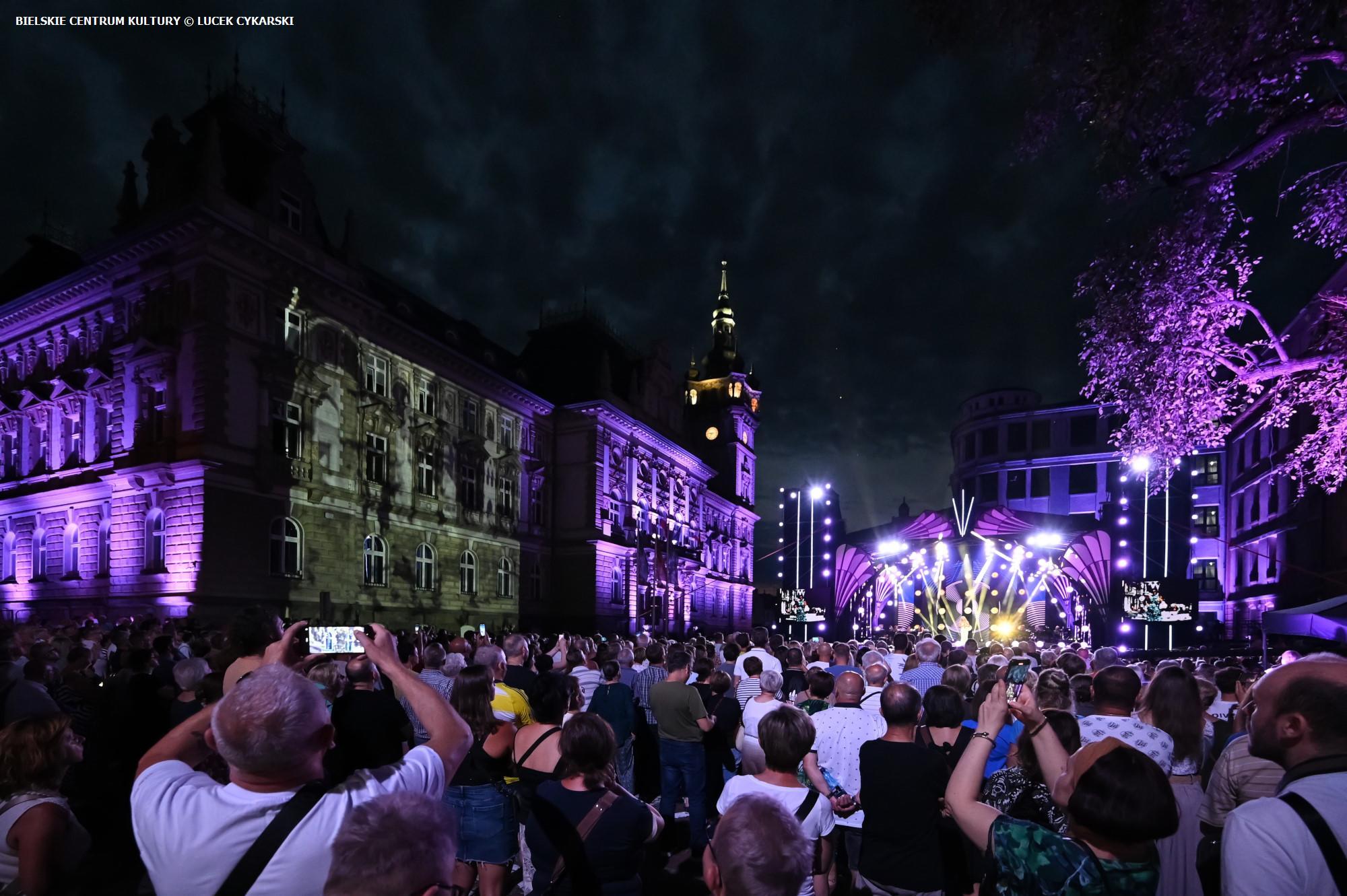 Koncert krolowa swingu pamieci marii koterbskiej bielsko biala 1