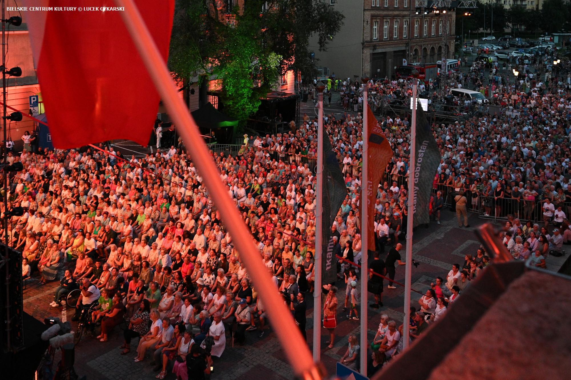 Koncert krolowa swingu pamieci marii koterbskiej bielsko biala 9