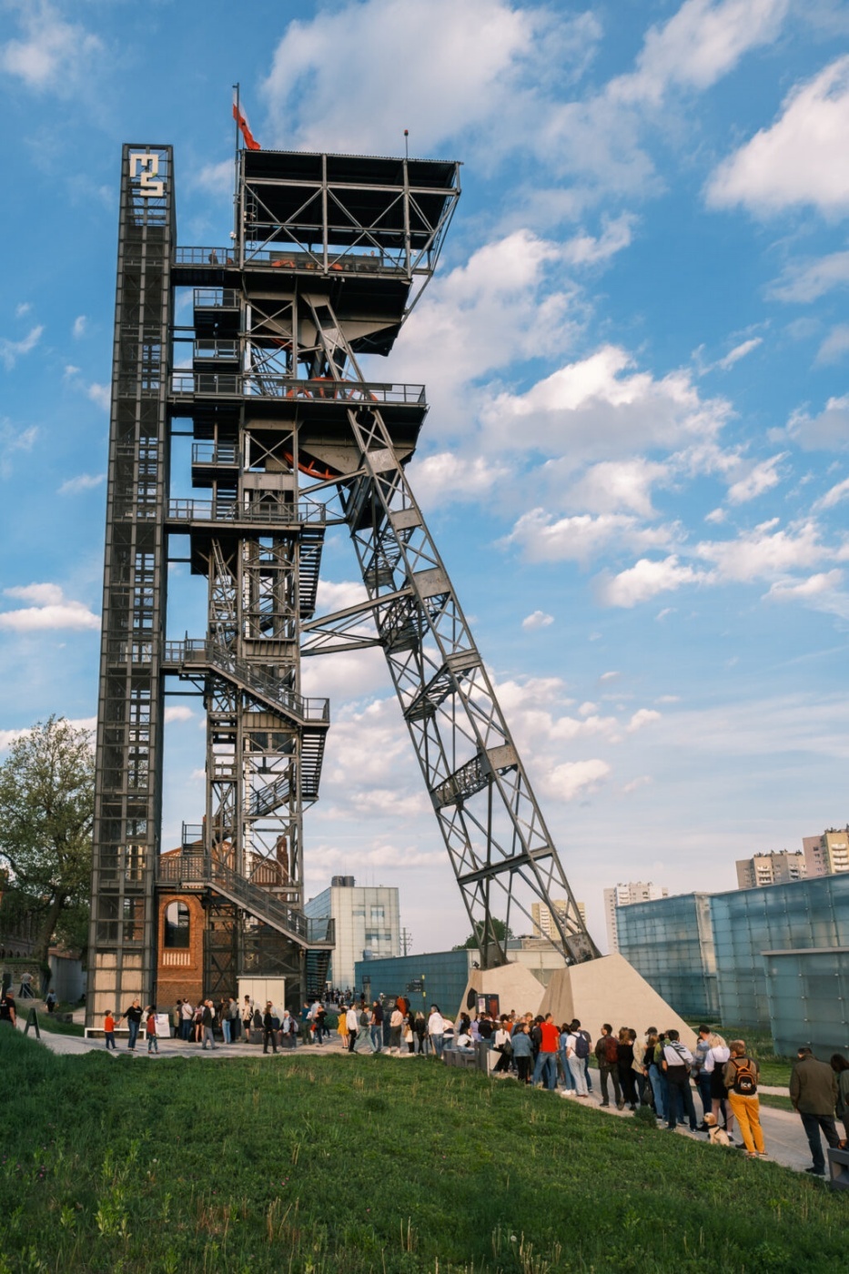 Szyb Warszawa II na terenie Muzeum Śląskiego w Katowicach