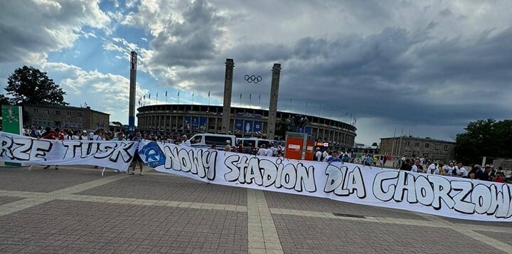 Nowy stadion dla chorzowa akcja kibicow w berlinie 3