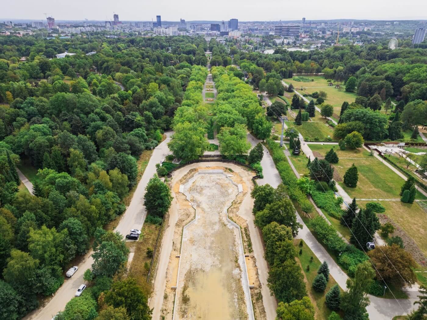 Kończy się modernizacja Kanału Regatowego w Parku Śląskim. Wrócą tam kajaki i łódki