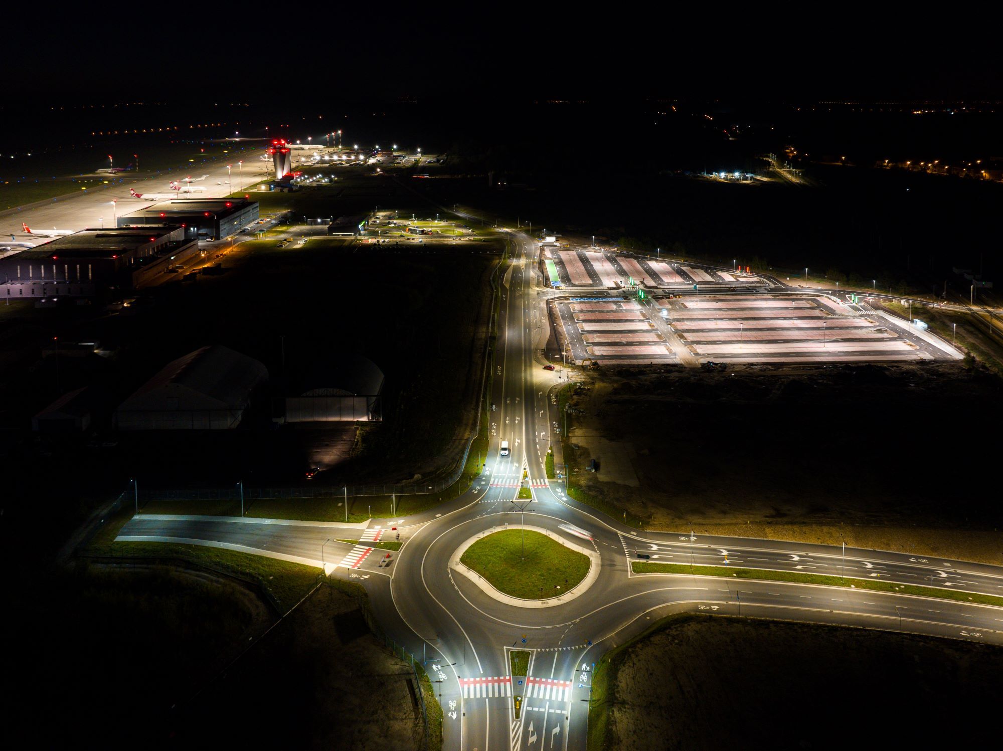 Parking p4 katowice airport 03