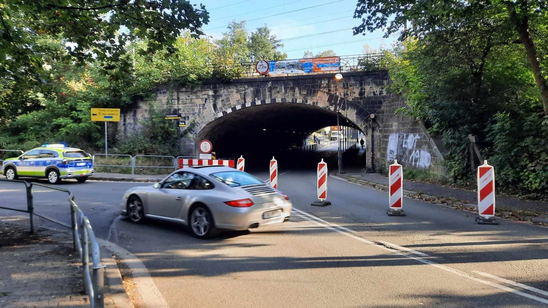 Wiadukt nad ul. Kłodnicką w Katowicach zamknięty