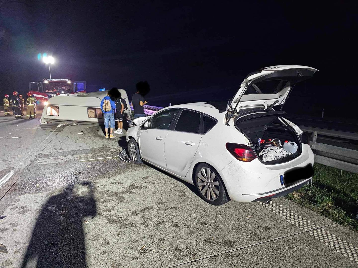 Wypadek przyczepa kempingowa mykanow a1 10